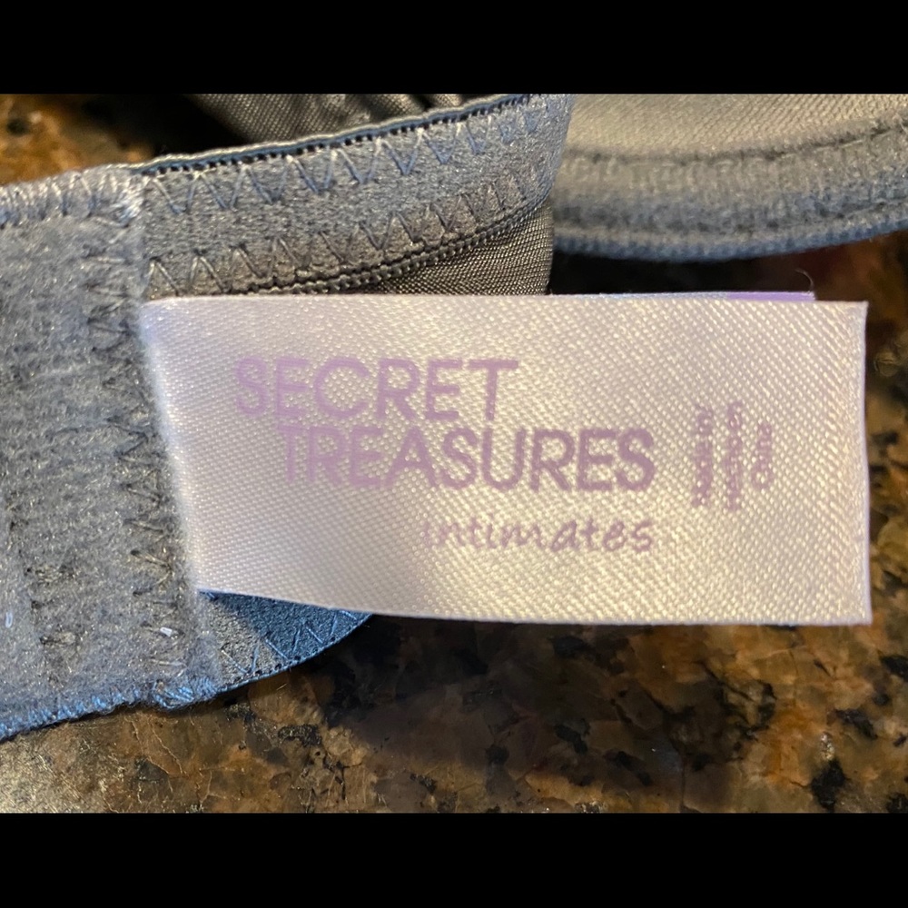 Bra - Picture 7 of 7